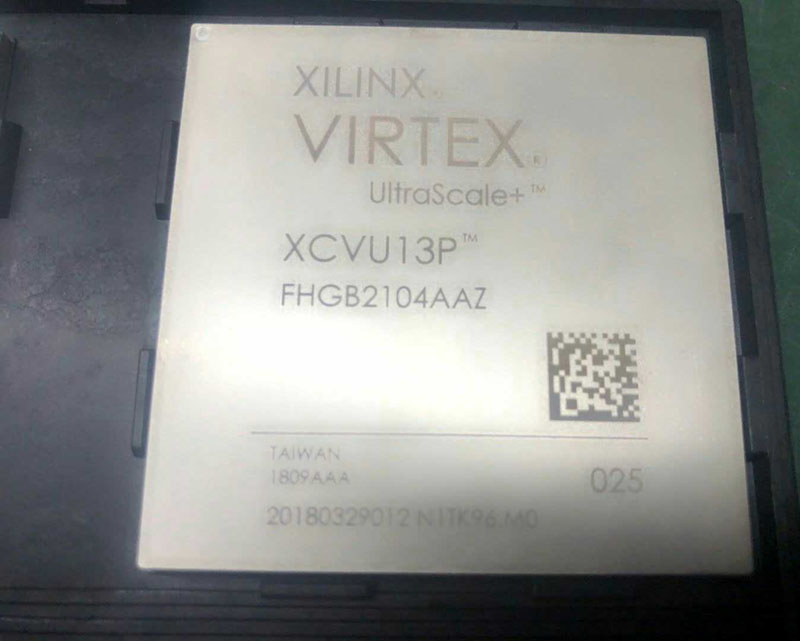 XCVU13P-2FHGB2104E